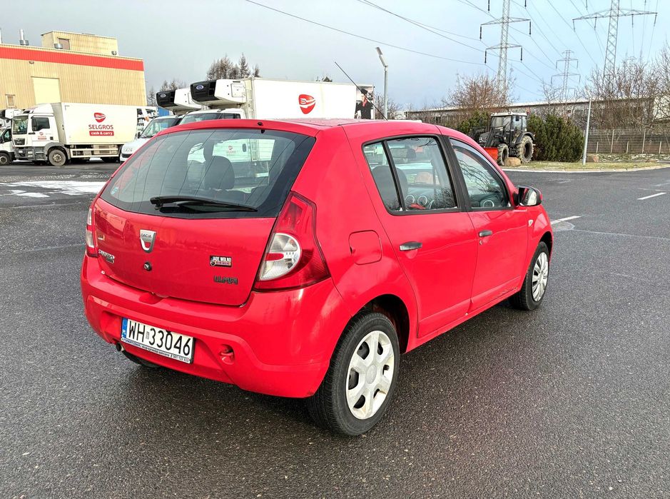 Dacia Sandero 1.4 MPi Najbogatsza Wersja Laureate Klimatyzacja Kamera