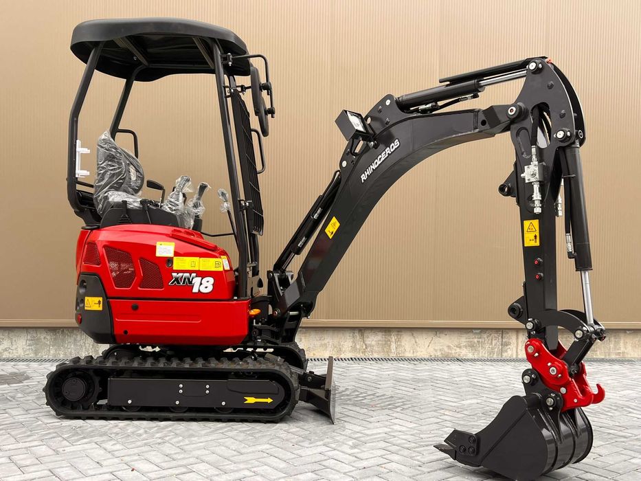 MINI GIRATORIA XN18L RHINOCEROS Motor Kubota