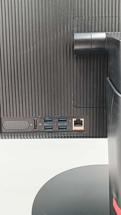 Lenovo Aio ThinkCentre M920z i5-9400 16GB 256SSD 23.5" FHD