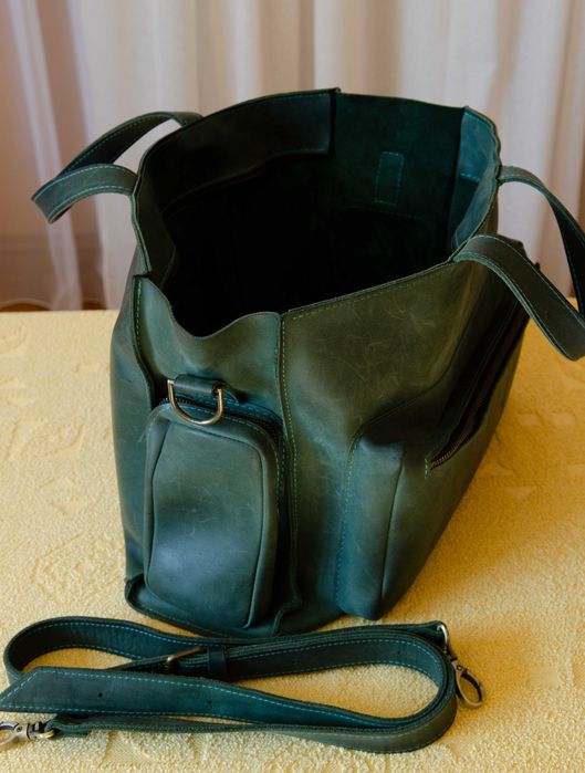 Сумка жіноча шкіряна Level.