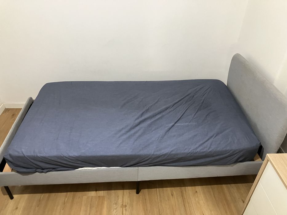Vendo Mobília de Quarto Solteiro