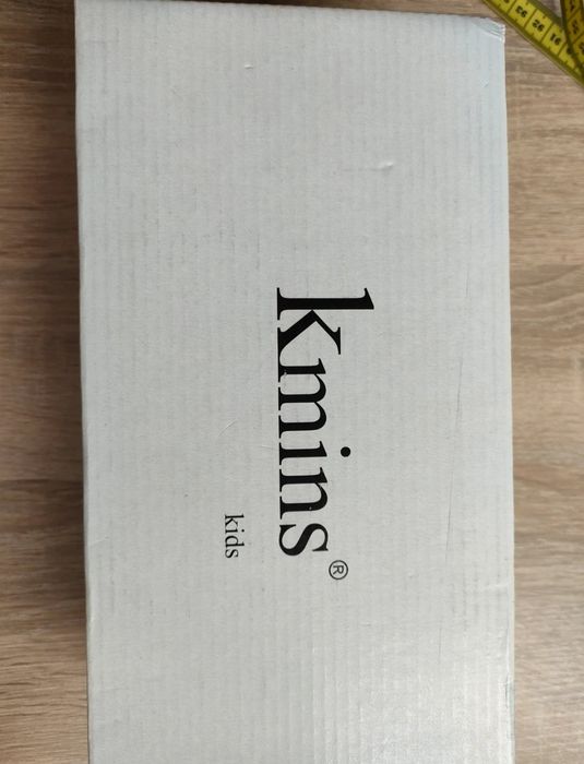 Trampki na rzepy Kmins