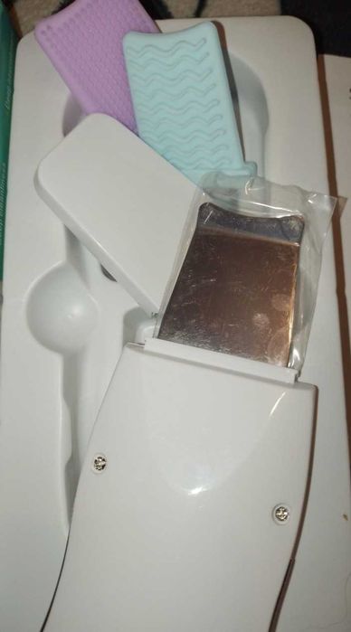 Прилад для ультразвукового чищення обличчя - Скрабер