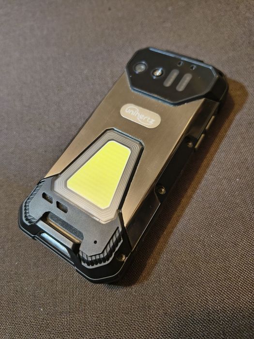 Unihertz 8849 Tank Mini 1 + защ. стекло + 2 чехла