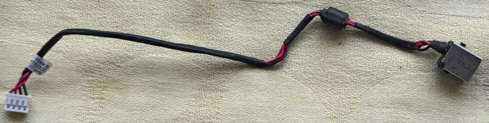 Ноутбук Acer Aspire E5-572G по запчастям.