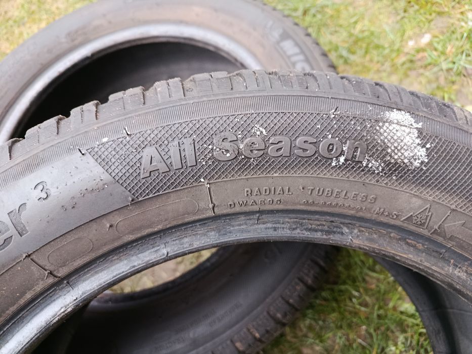 Sprzedam opony wielosezonowe