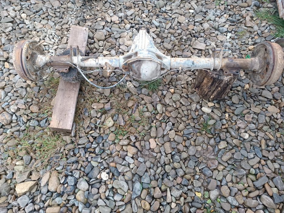 Міст Mercedes Benz T1 207,208,209,210,307,308,309