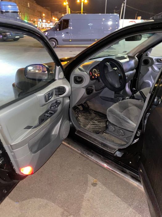 Hyundai Santa Fe 2001 | дизель | передній привід | для ЗСУ