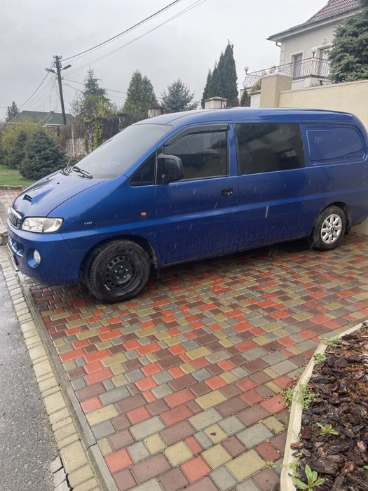 Hyundai h200 грузовий