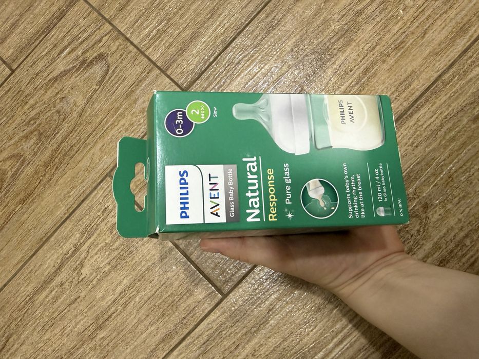 Скляна пляшечка для годування Philips AVENT Natural Природний потік 120 мл