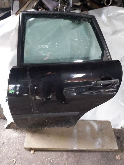 Porta Tras Esquerda Seat Ibiza 2005 5p completa alguns riscos