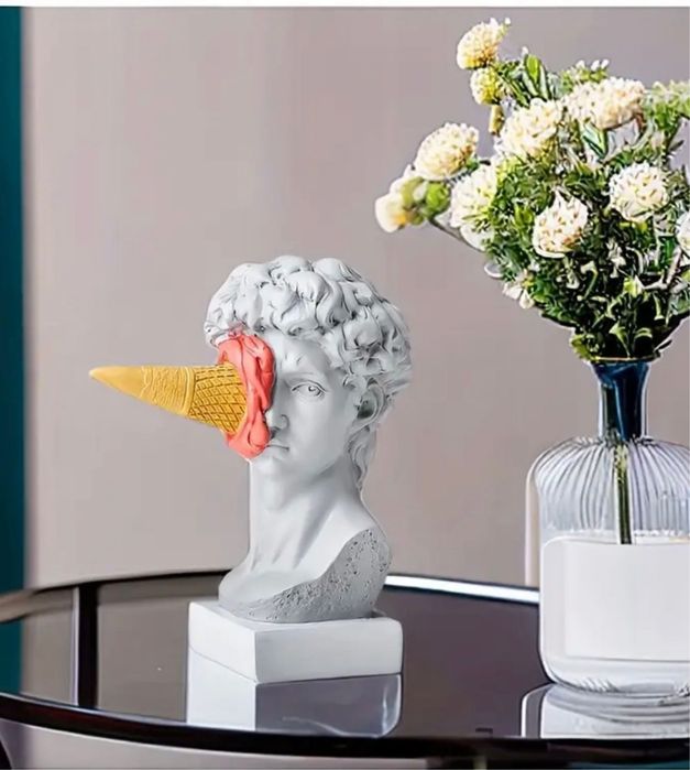 Estatueta de David
