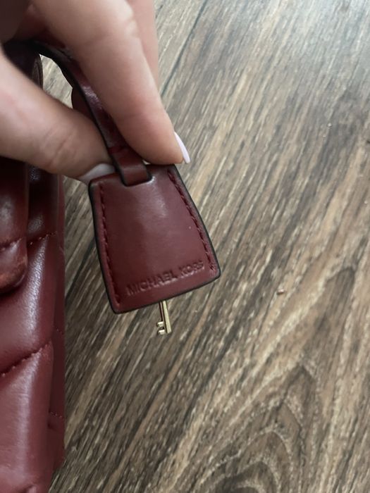 Шкіряна стильна сумочка Michael Kors! Оригінал! Недорого!