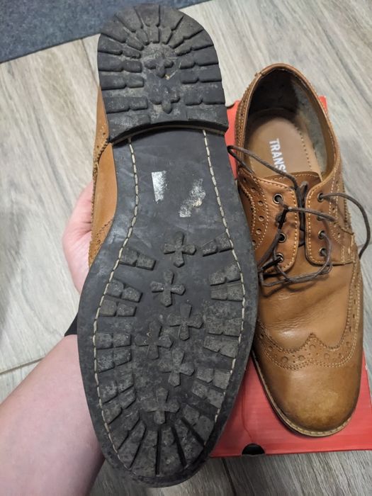 Броги туфлі чоловічі шкіряні мешти Transit в чудовому стані коричневі