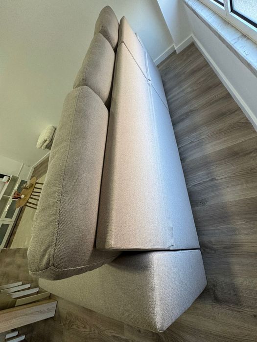 Sofá chaise longue reversível *COMO NOVO*