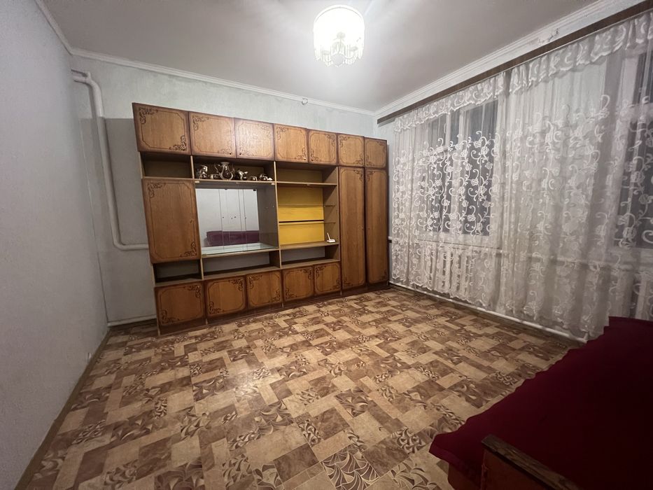 Продаж затишноі квартири/гостинки