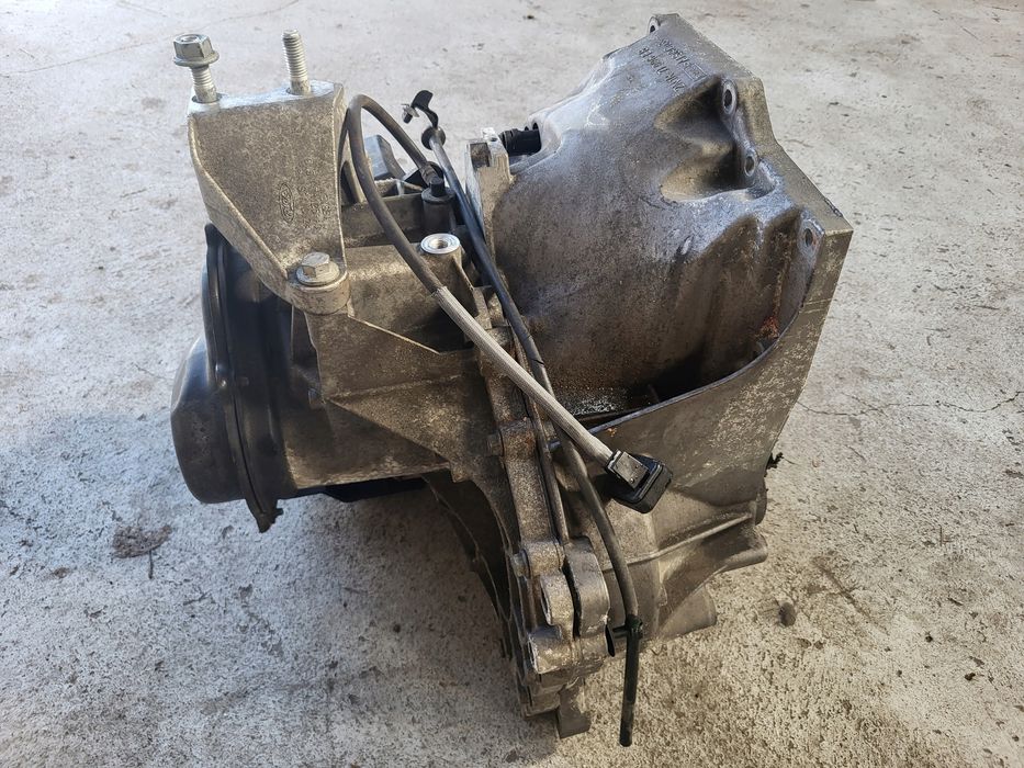 skrzynia biegów 5 1,5tdci ford fiesta mk7 vii b-max courier ca6r7002fbf