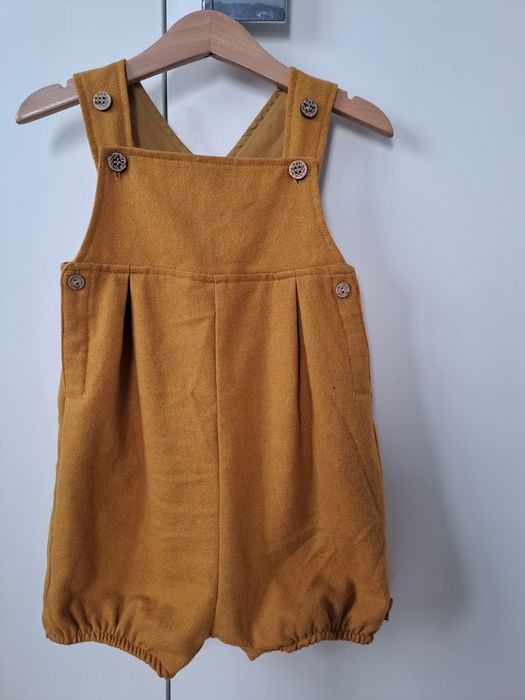 Wełniane ogrodniczki