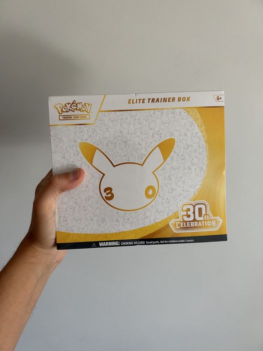 Pokemon 30th celebration elite trainer box