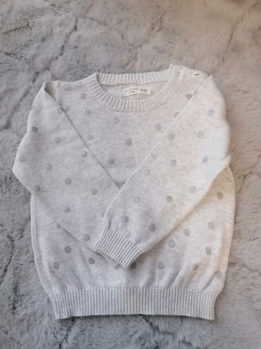Sweterek dziewczęcy r. 92