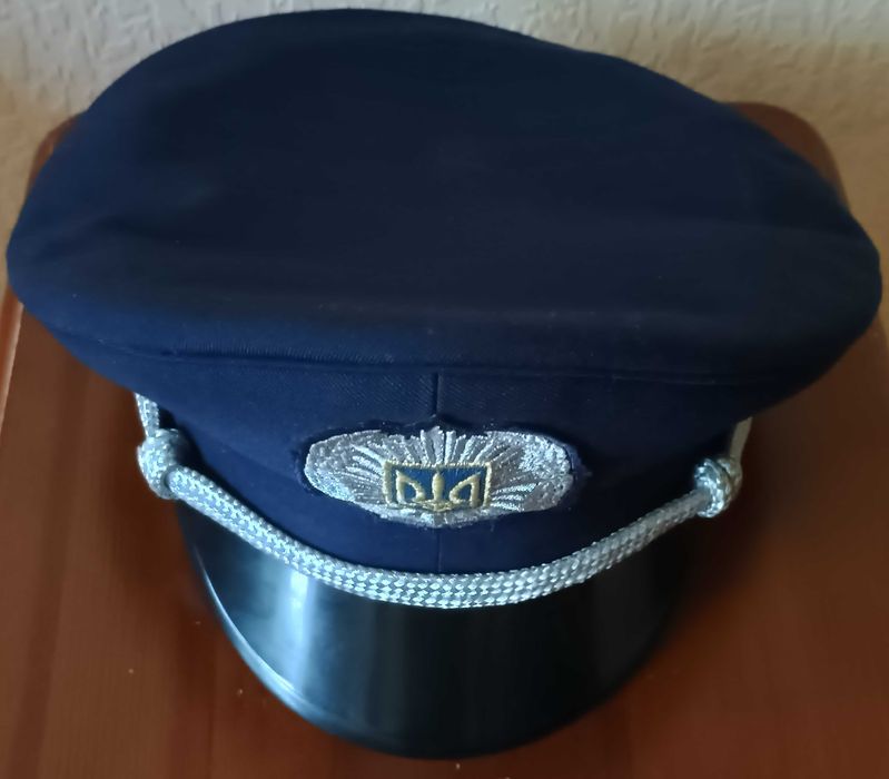 Поліцейська фуражка шапка 57р / Полицейская фуражка