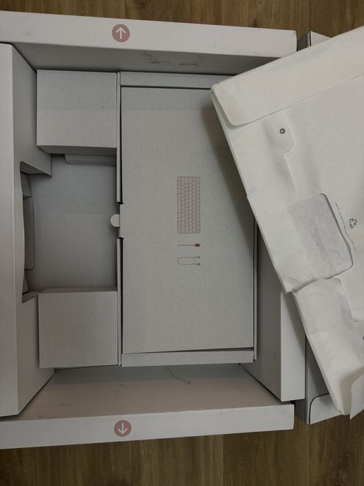 Apple iMac 24 | M3 8GB| I рожевий | Pink