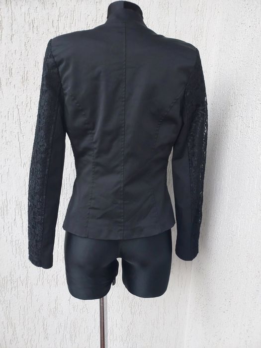 RODNIK Krótka elegancka marynarka w roz S/M.