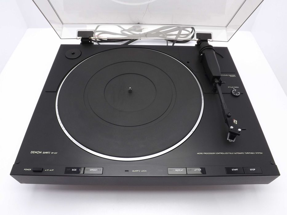 Gramofon DENON DP-23F Direct Drive Quartz