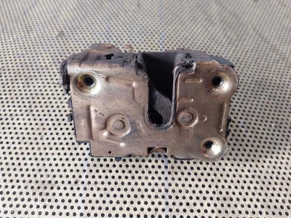 Fechadura / fecho porta trás esquerdo RENAULT Clio I (B/C57_, 5/357_)