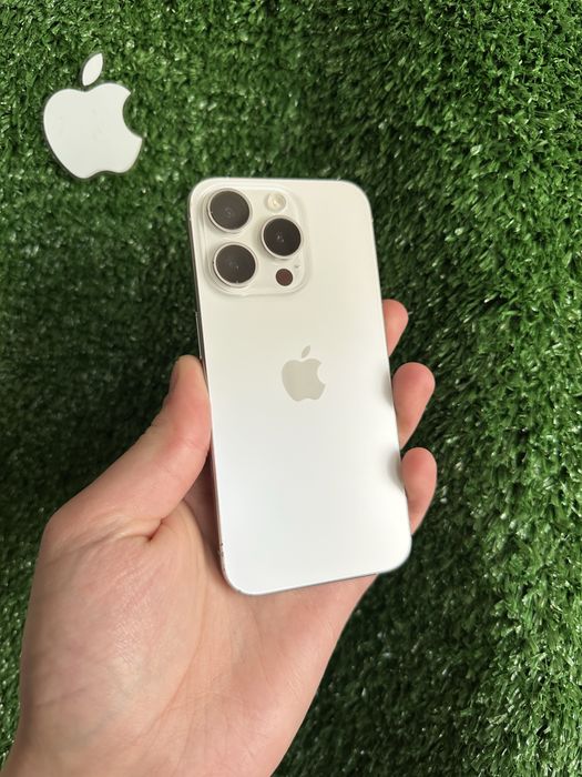 iPhone 15 Pro 256gb White Titanium Neverlock БЕЗ ремонтів!