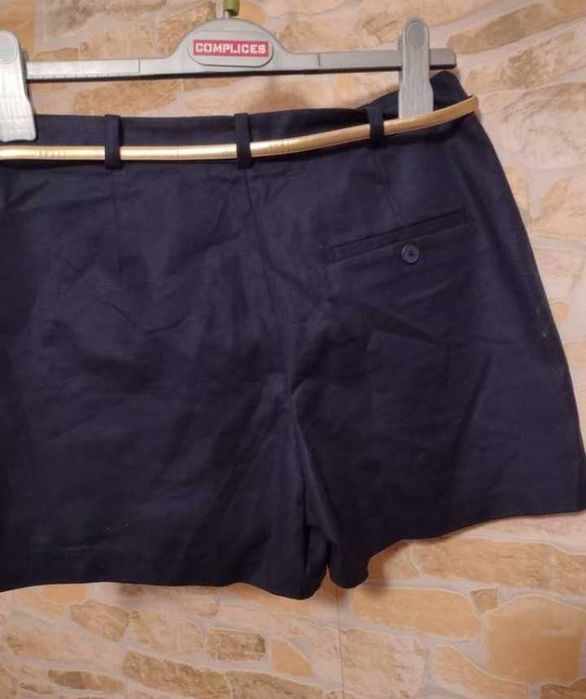 (38/M( ZARA/ Granatowe szorty ze złotym paskiem/ NOWE