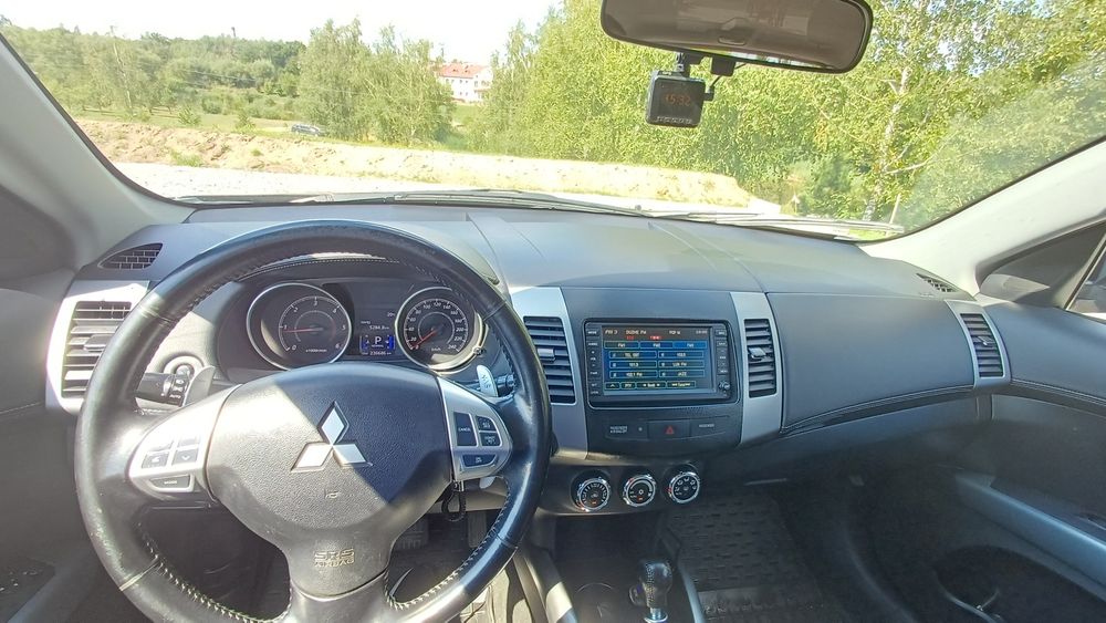Продам Аутлендер 4×4 2.2 дизель