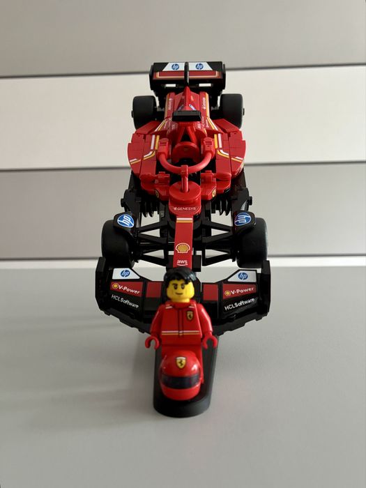 Suporte 3D para Lego Speed Champions F1 – Expositor Vertical Simples