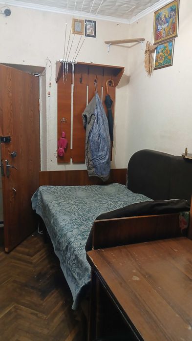 Продається кімната в гуртожитку