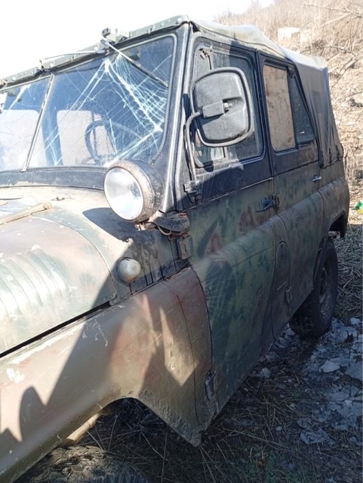 Продам УАЗ командир