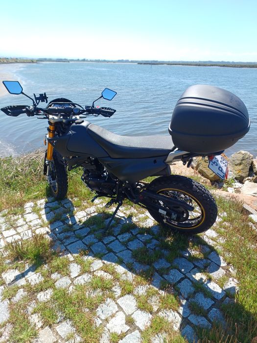 Moto 125cc poucos km