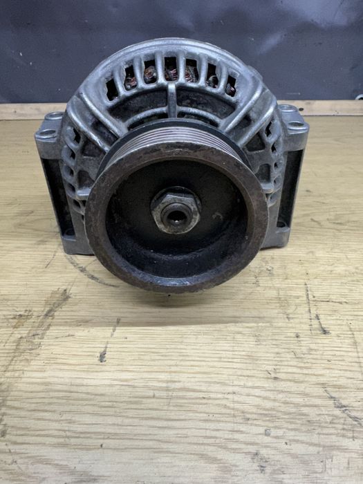 Генератор MAN TGA TGL TGX L2000 DAF XF 95 XF 105 CF після ревізії