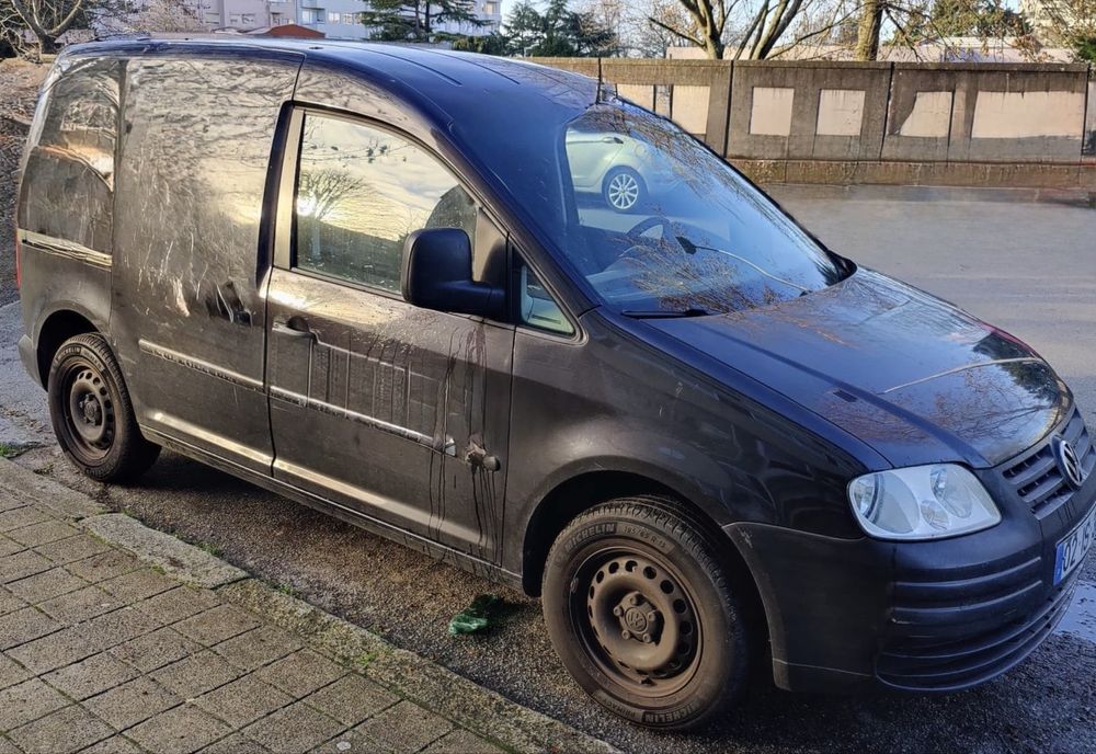 Vw caddy, revisoes em dia