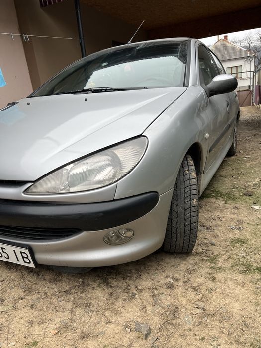Peugeor 206 1.4 бензин Автомат гідравліка