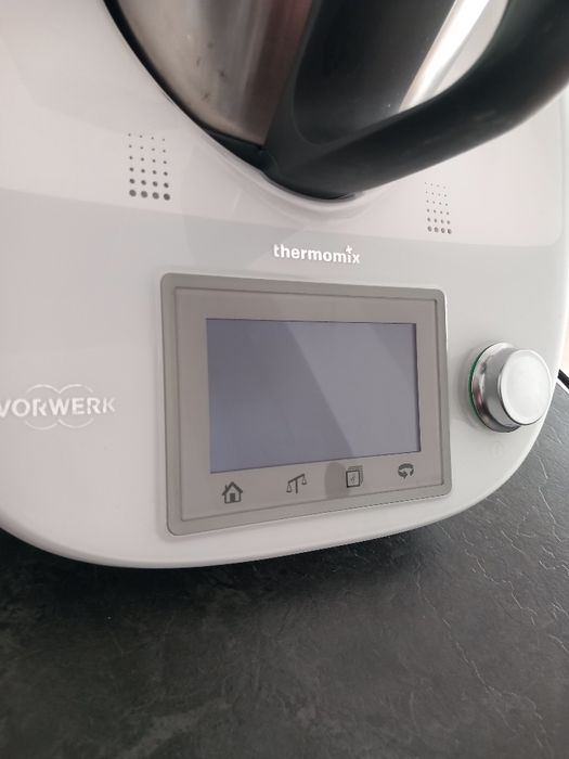 Thermomix TM5 plus gratis ksiażka