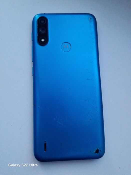 Motorola e(7) power