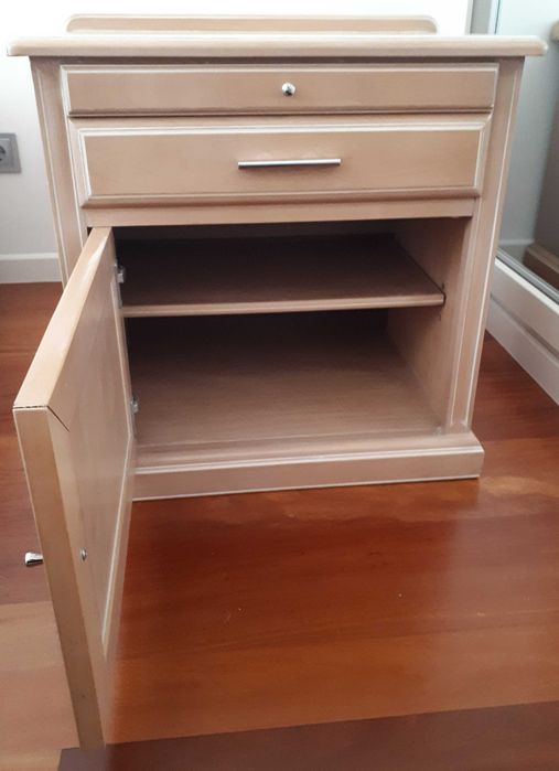 Bed Headboard + 2 Nightstands64552396518787123