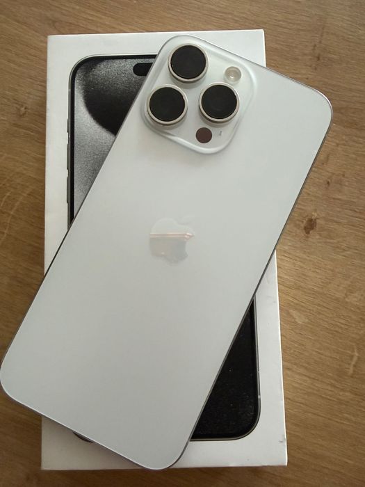 iPhone 15 pro max 256GB