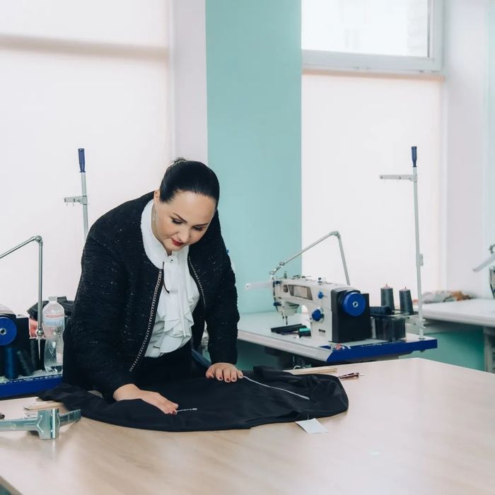 Швейний цех повного циклу приймає замовлення на трикотажні вироби