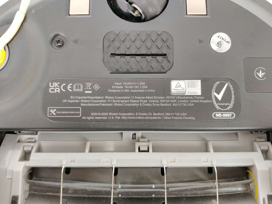 iRobot Roomba 692 Robot odkurzający, Czarny