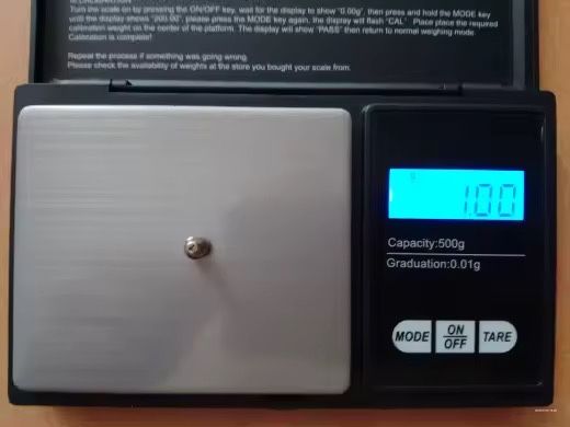 Весы ювелирные диапозон взвешивания 0.01-200 грамм.