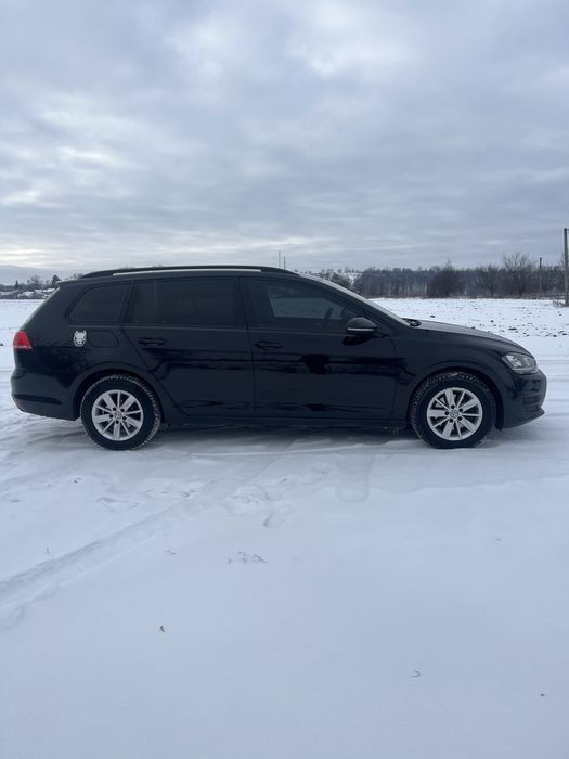 В продажу Volkswagen Colf 7