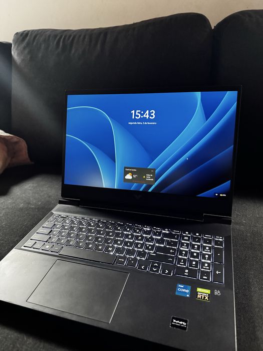 HP Victus 16 RTX 3050 i5-12500 RTX 3050 ,512 SSD - Bateria 94% NOVA!!