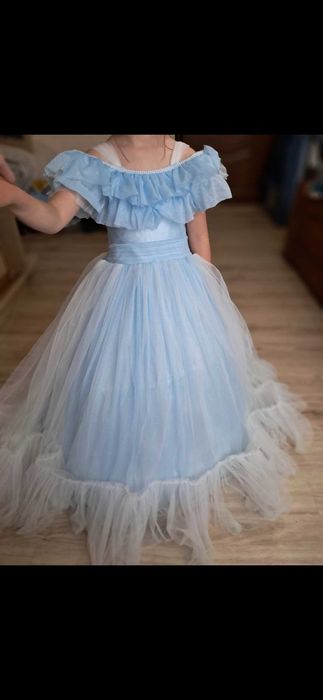 Сукня на випуск в садок 120-130см