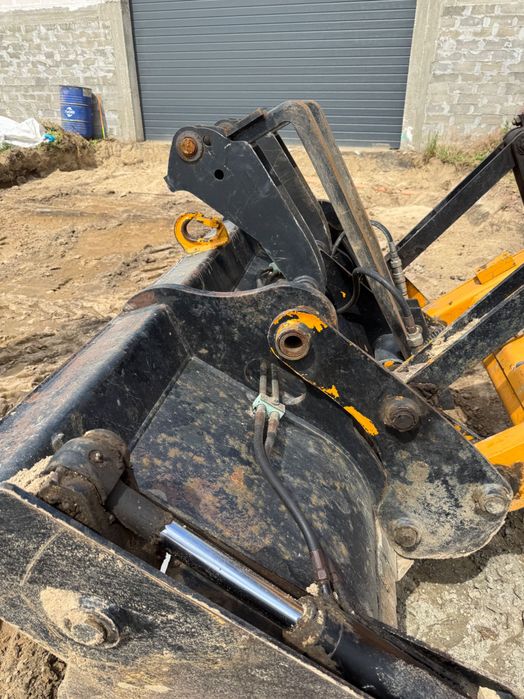 Sprzedam JCB 3 CX 2016r 5000mtg